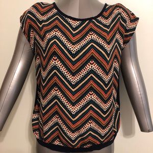 🌸 Zip back cap sleeve blouse